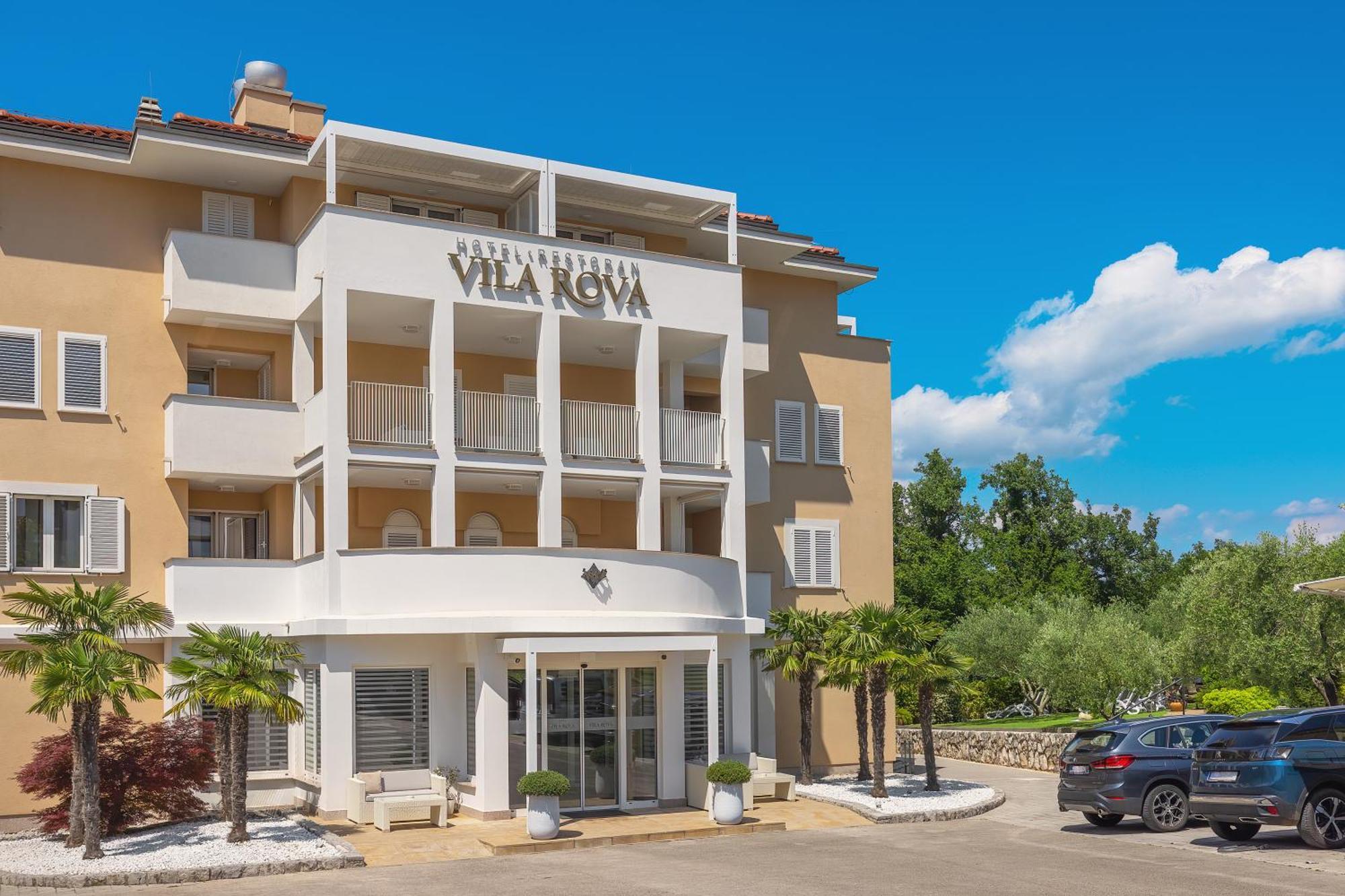 Hotel Vila Rova Малинска Экстерьер фото